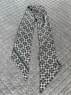 Coach Large Head Band Silk Scarf Wrap Monogram Navy Blue Purse Bow T